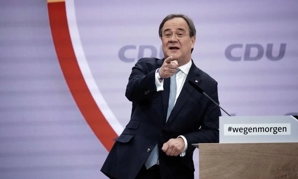 CDU: Αρμιν Λάσετ, ο διάδοχος της Μέρκελ με 521 ψήφους